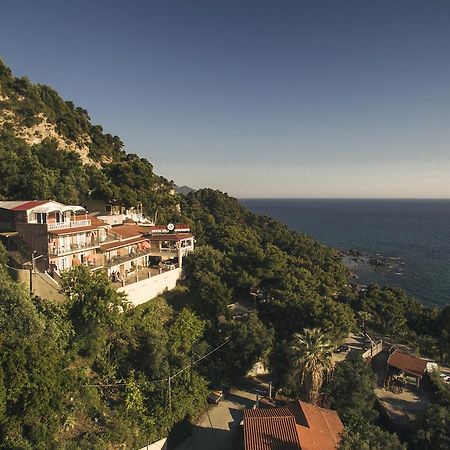 Bella Vista Apartments Пелекас Екстер'єр фото