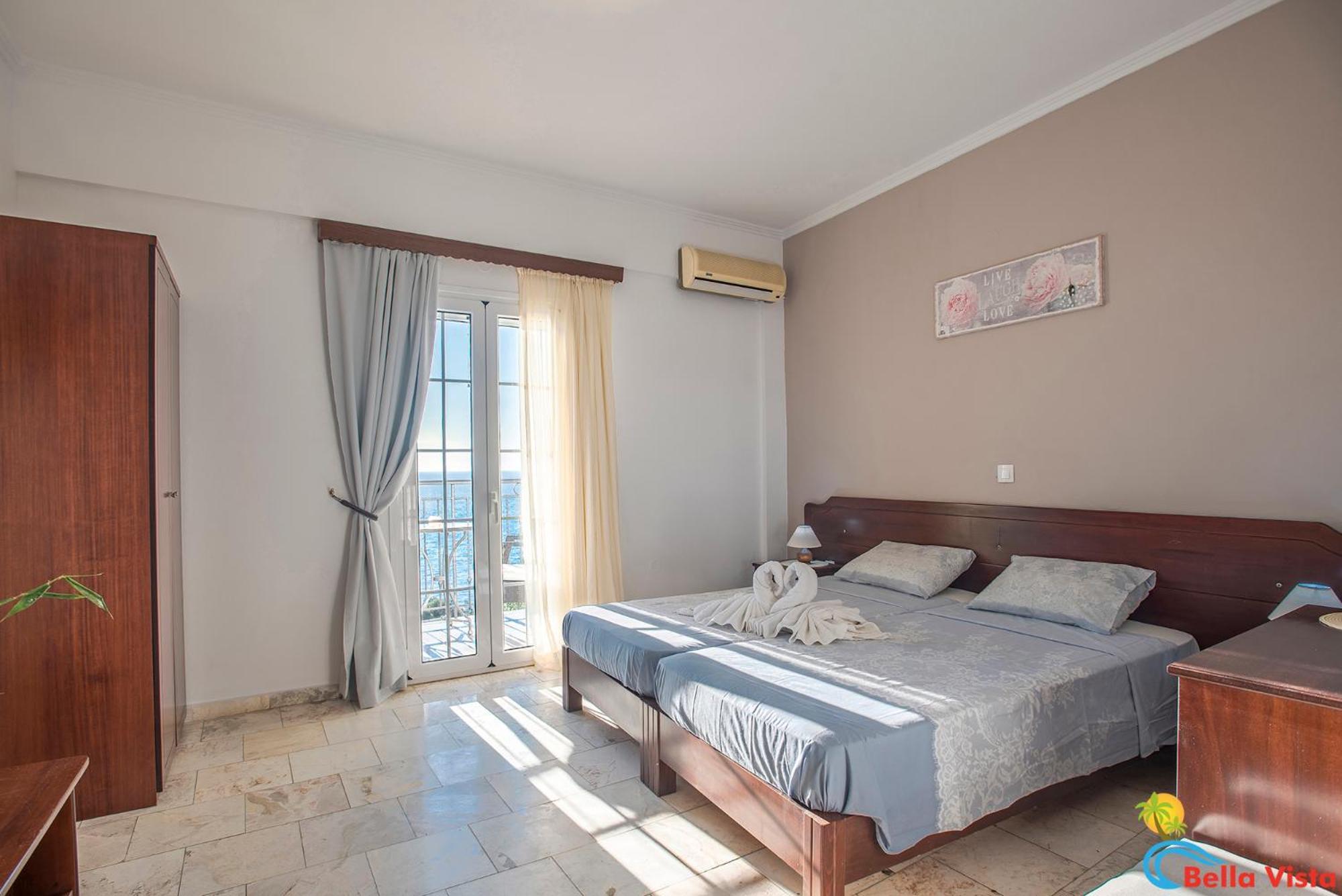 Bella Vista Apartments Пелекас Екстер'єр фото