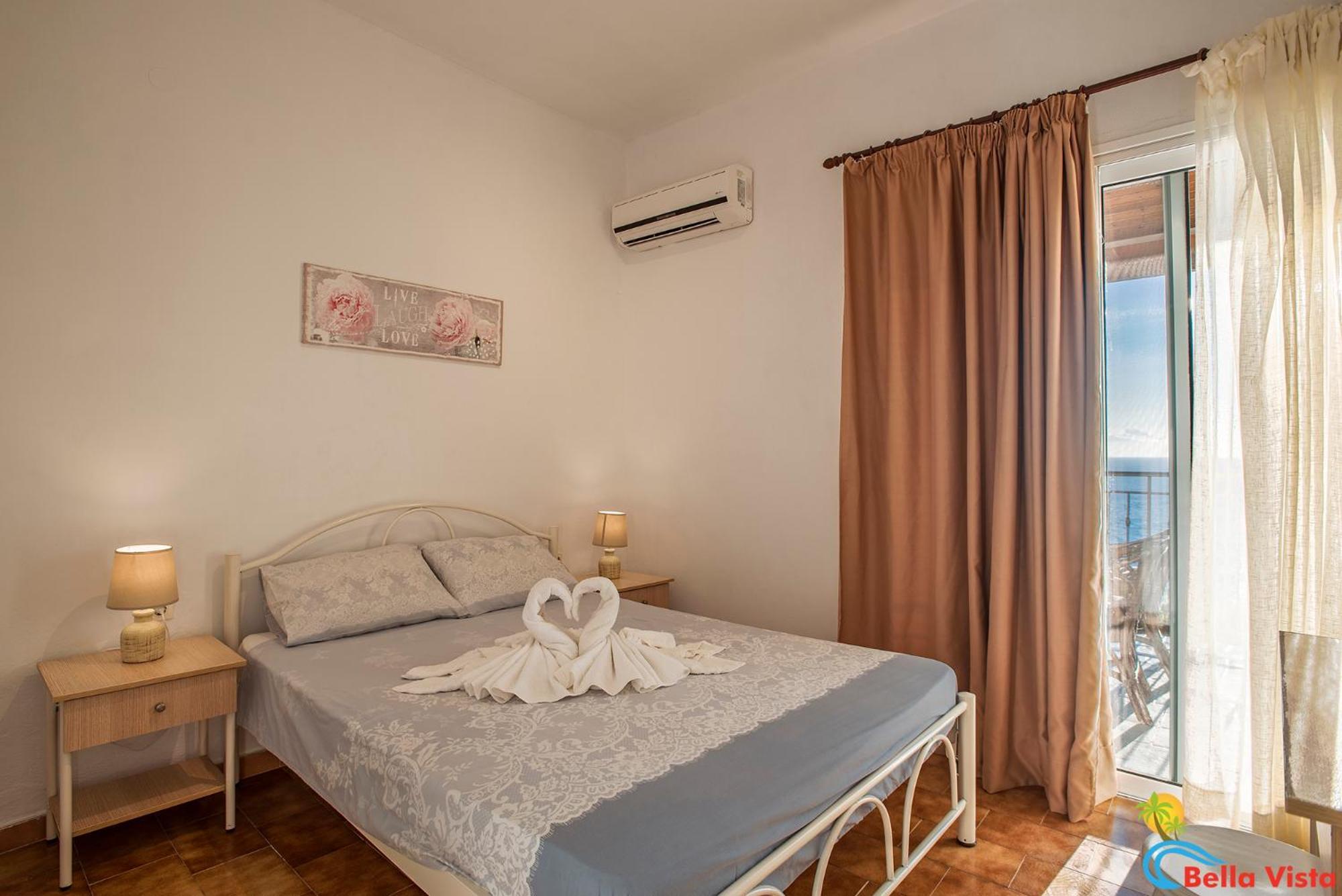 Bella Vista Apartments Пелекас Екстер'єр фото